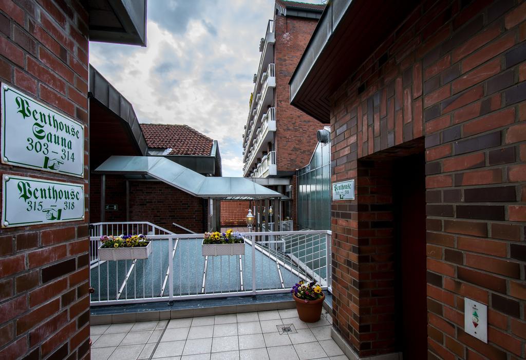 Sachsenwald Hotel Reinbek Exterior photo