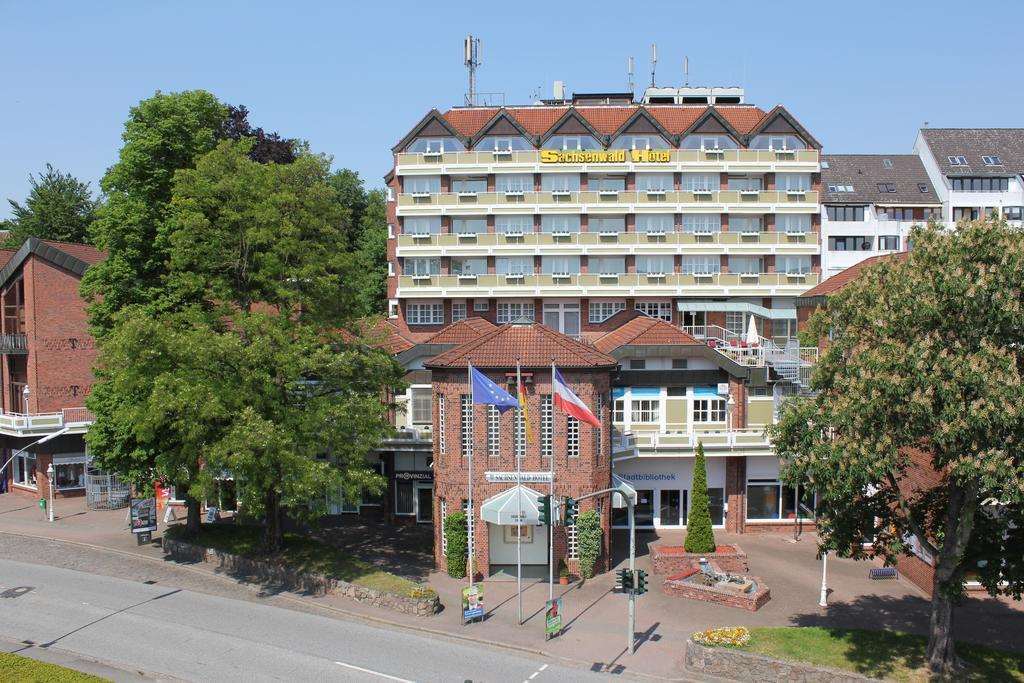 Sachsenwald Hotel Reinbek Exterior photo